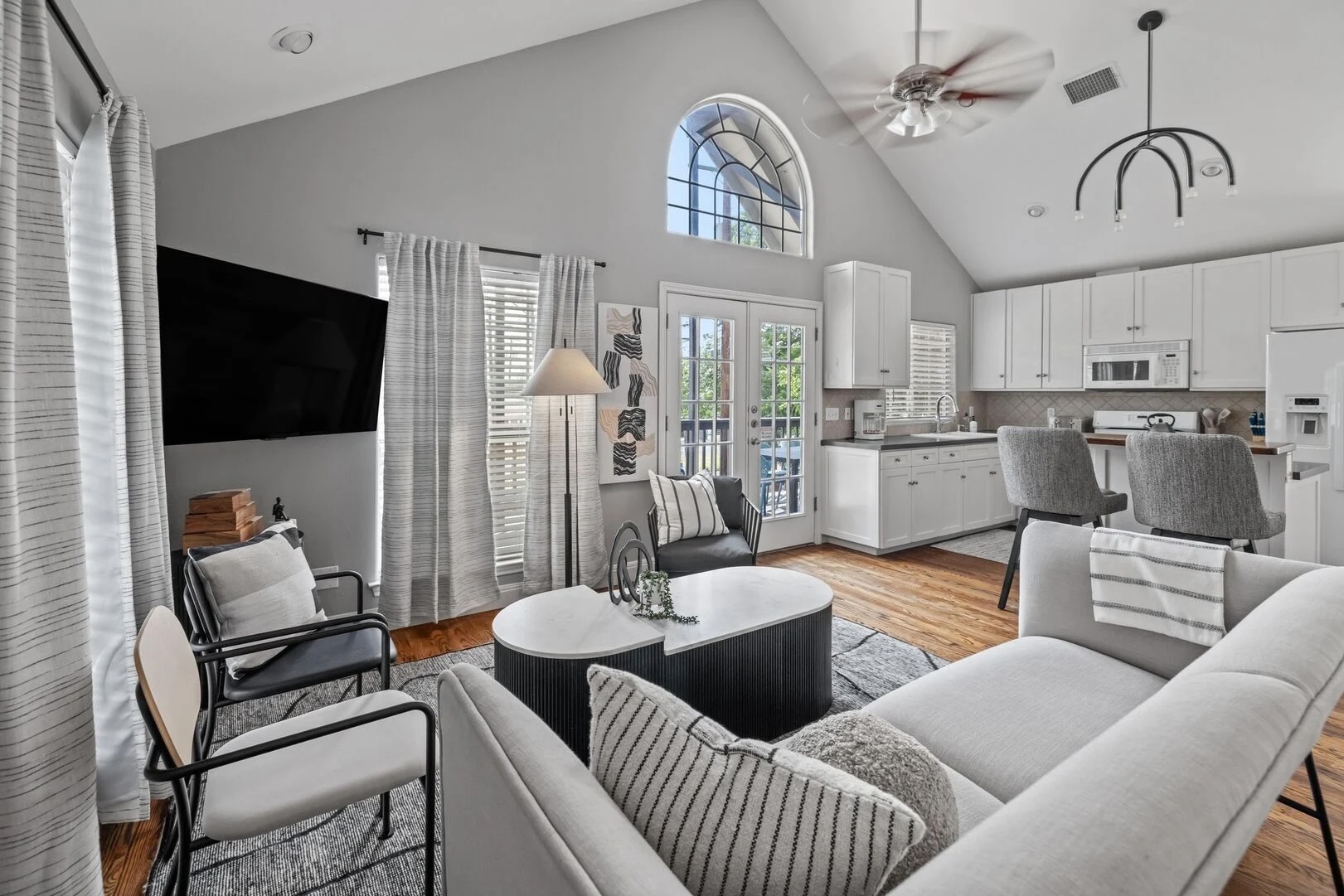 Book Direct Rental in Austin